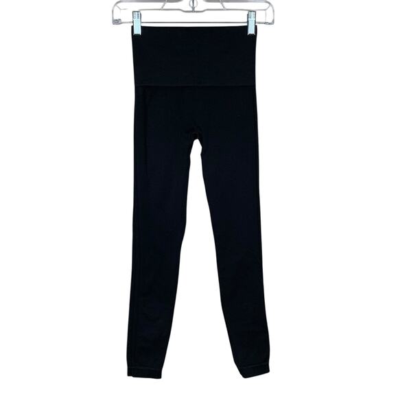 Spanx Leggings Cropped Black Seamless Women's S - Picture 1 of 5